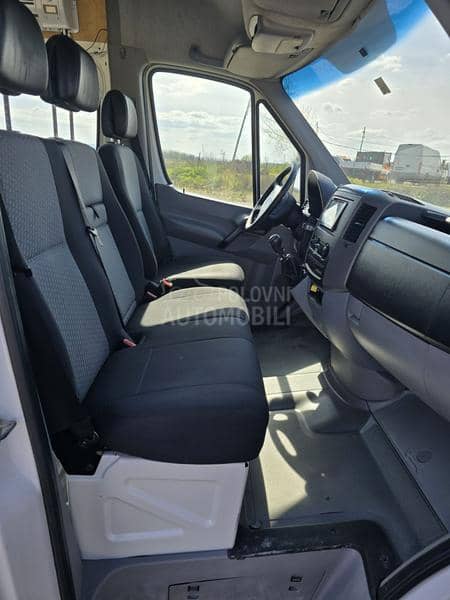 Volkswagen Crafter TERETNI 6 SEDISTA