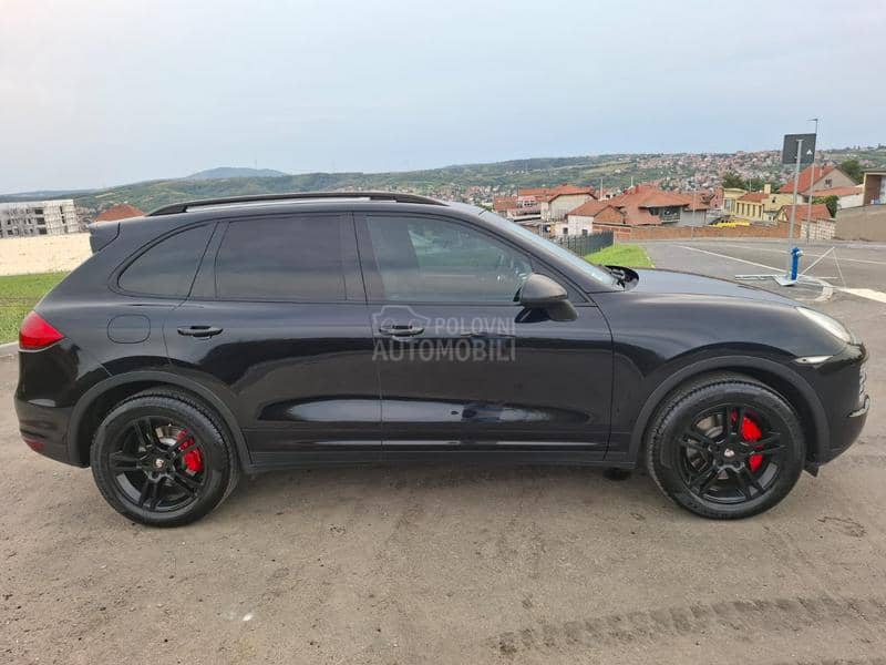 Porsche Cayenne 