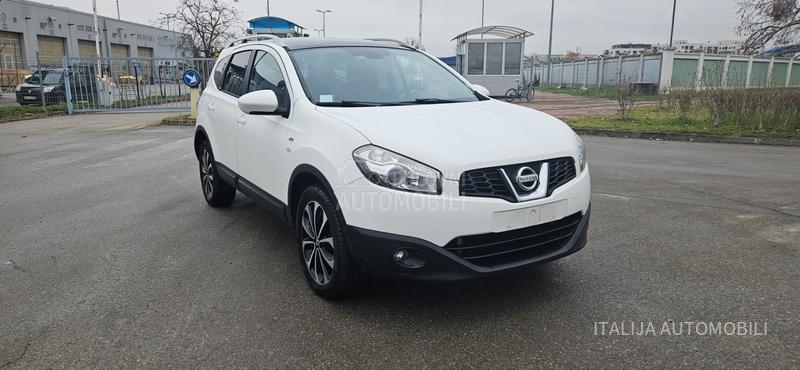 Nissan Qashqai + 2 2.0 AUTO-MAT/N-TEC