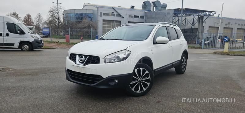 Nissan Qashqai + 2 2.0 AUTO-MAT/N-TEC