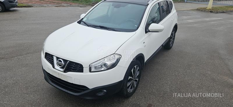 Nissan Qashqai + 2 2.0 AUTO-MAT/N-TEC