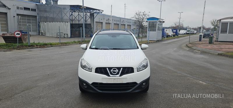 Nissan Qashqai + 2 2.0 AUTO-MAT/N-TEC