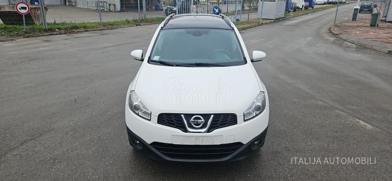 Nissan Qashqai + 2 2.0 AUTO-MAT/N-TEC