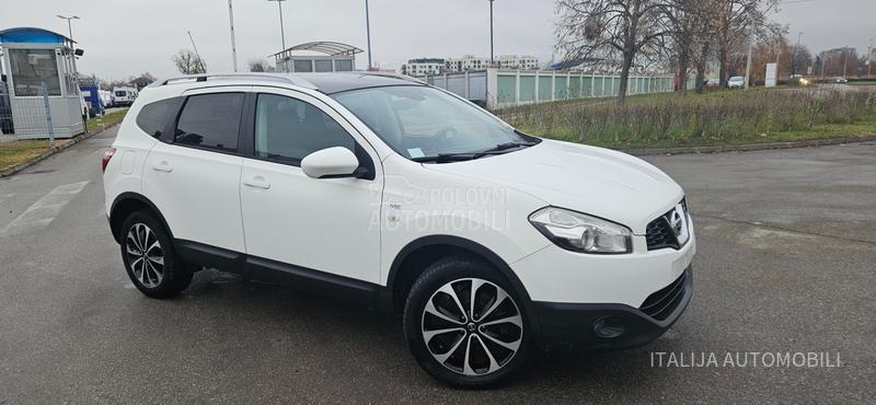 Nissan Qashqai + 2 2.0 AUTO-MAT/N-TEC