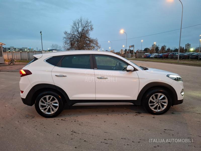 Hyundai Tucson 1.7CRDI LED/KAM/NAV