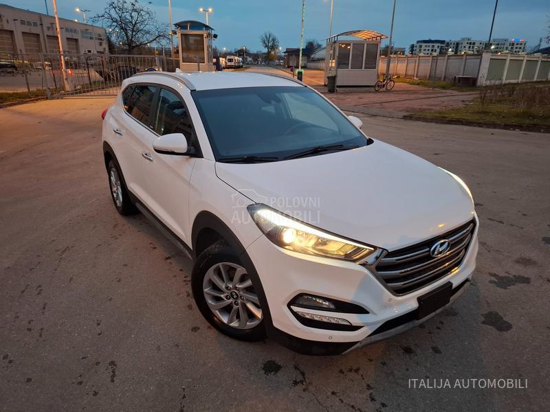 Hyundai Tucson 1.7CRDI LED/KAM/NAV