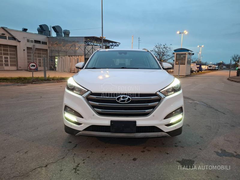 Hyundai Tucson 1.7CRDI LED/KAM/NAV