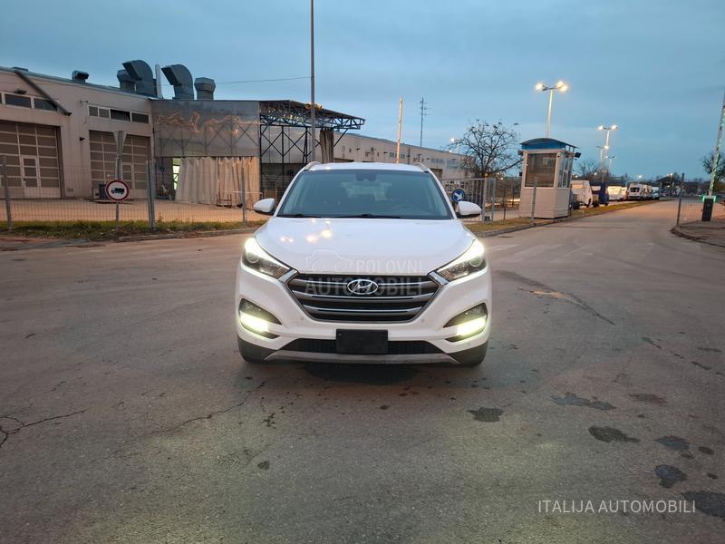 Hyundai Tucson 1.7CRDI LED/KAM/NAV