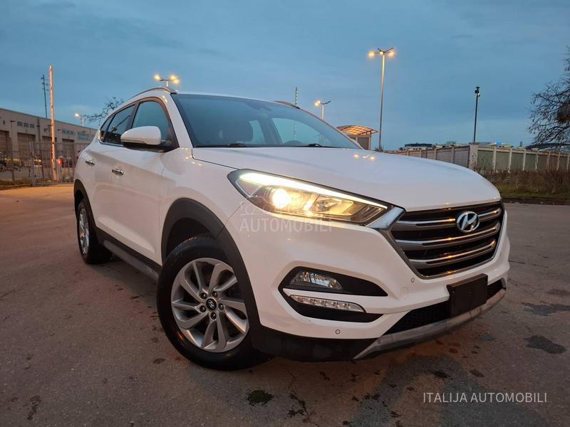 Hyundai Tucson 1.7CRDI LED/KAM/NAV