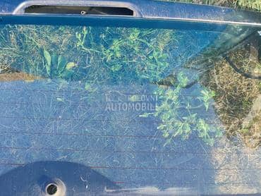 Zadnje staklo za Ford Fiesta od 2002. do 2008. god.