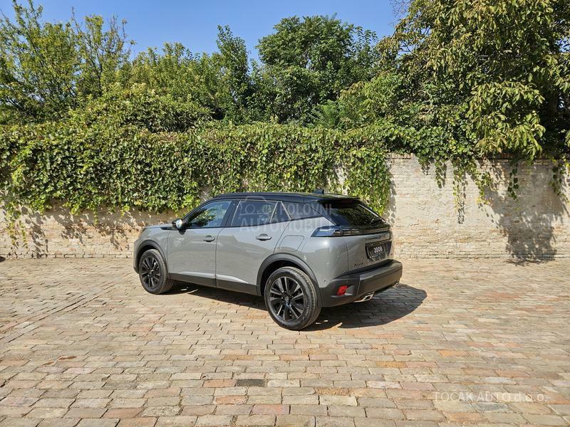 Peugeot 2008 GT 1.2E 130 AT