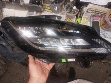 Led far za Jaguar E-Pace od 2014. do 2018. god.