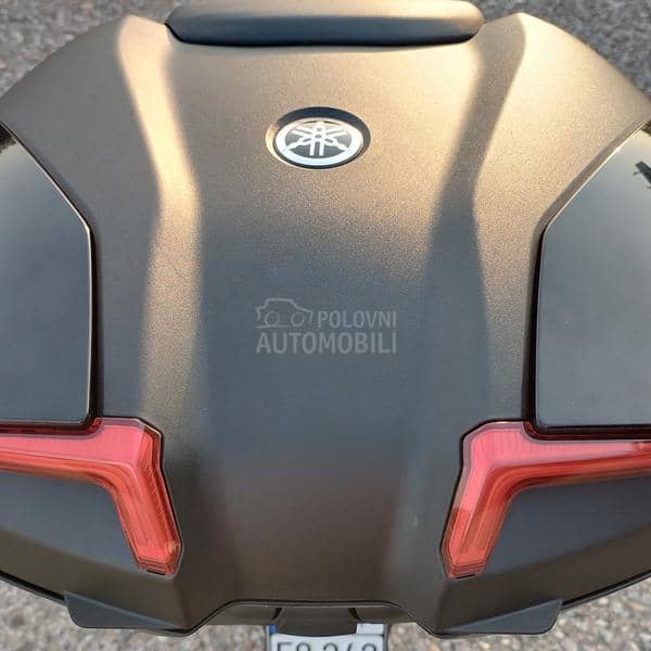 Yamaha Xmax Techmax nov
