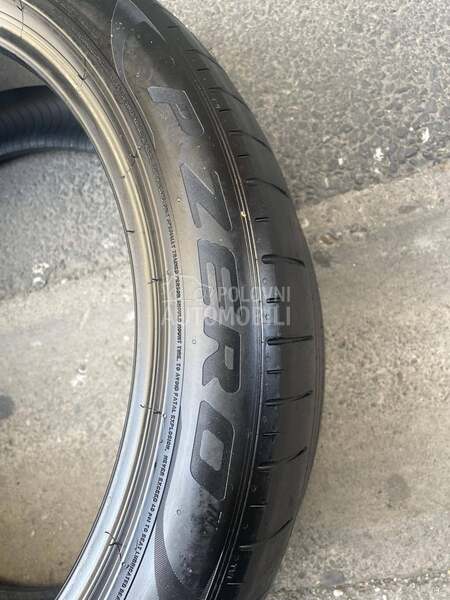 Pirelli 275/40 R21 Letnja