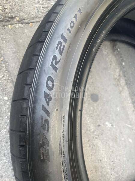 Pirelli 275/40 R21 Letnja