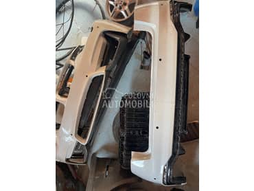 Branik za Audi A4 od 2012. do 2018. god.