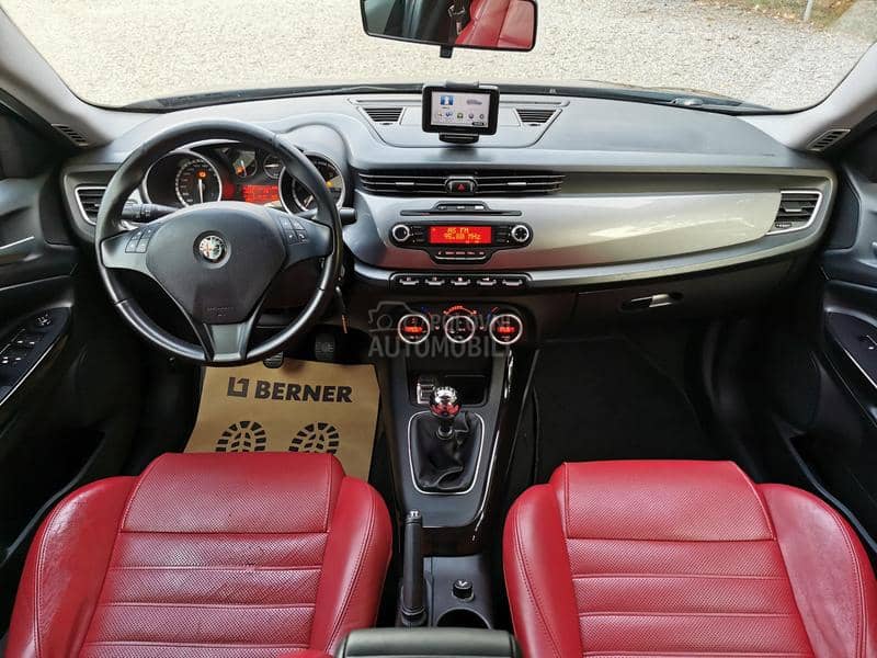 Alfa Romeo Giulietta 1.6 jtd DISTINCTIVE