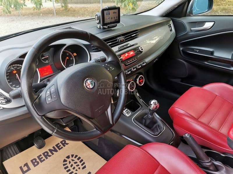 Alfa Romeo Giulietta 1.6 jtd DISTINCTIVE