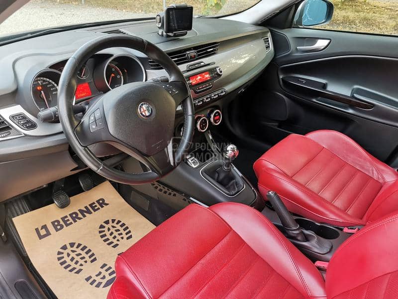 Alfa Romeo Giulietta 1.6 jtd DISTINCTIVE