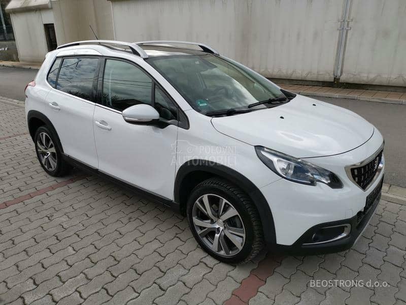 Peugeot 2008 1.2AllureA K C I J A