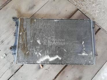 Hladnjak vode za Volkswagen Golf 5