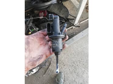 Podpedalni cilindar kvačila za Volkswagen Golf 5