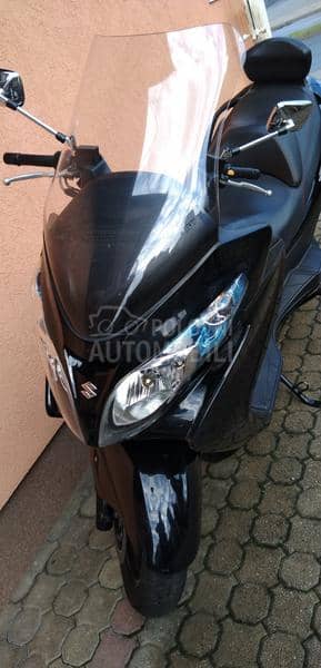 Suzuki burgman
