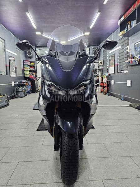 Yamaha T MAX