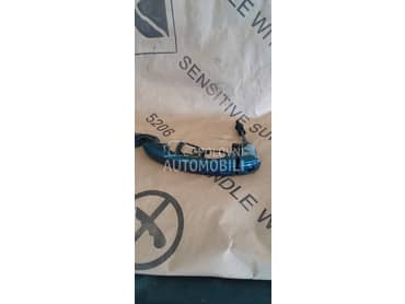 B8 kvaka na vozacevim vratima za Audi A4 od 2008. do 2016. god.