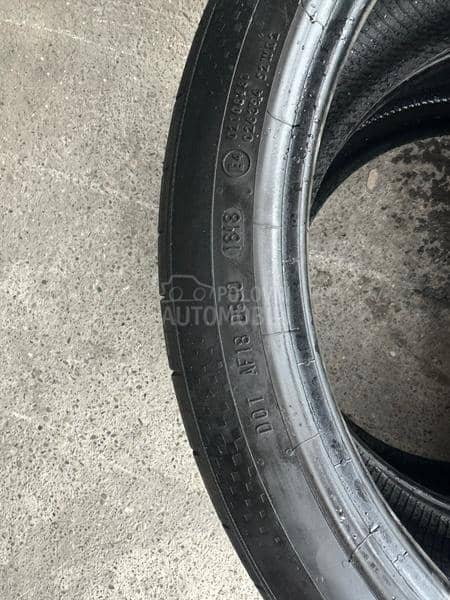 Bridgestone 235/40 R19 Letnja