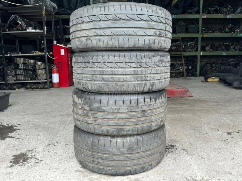 Bridgestone 235/40 R19 Letnja