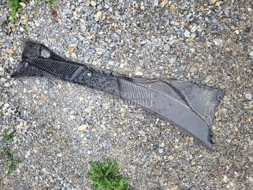 plastika brisača za Renault Clio od 2001. do 2006. god.