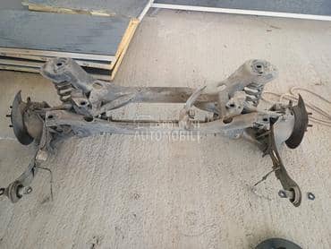 zadnji trap za Ford Focus od 2005. do 2011. god.