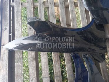 krilo za Volkswagen Touareg od 2007. do 2010. god.