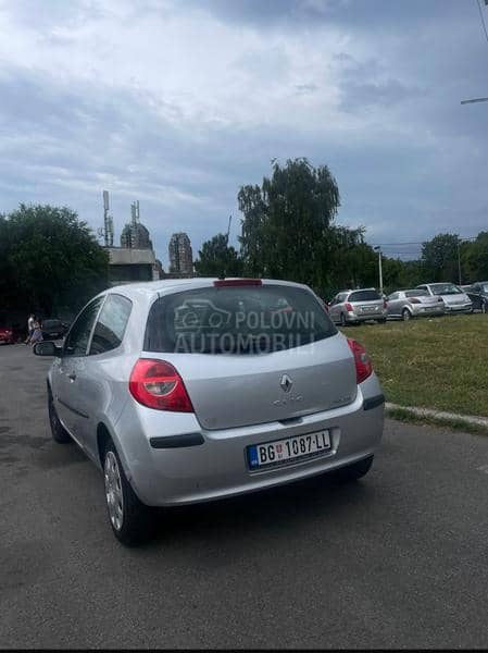 Renault Clio baric