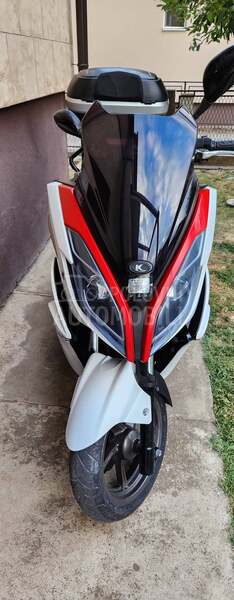 Kymco K XCT 300 i