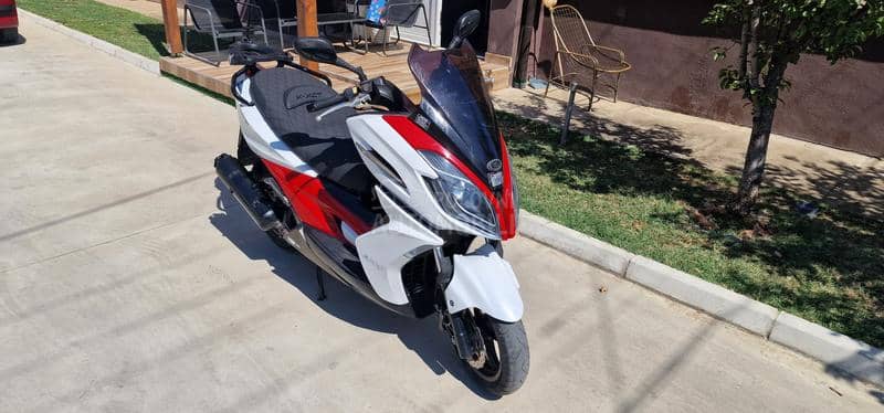 Kymco K XCT 300 i