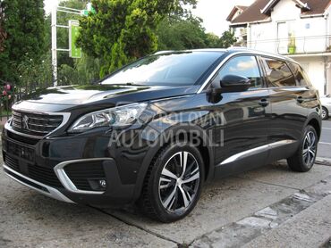 Peugeot 5008 1.6 HDI ALLURE