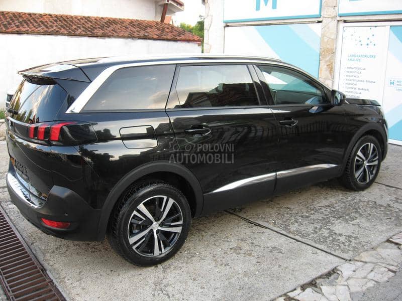 Peugeot 5008 1.6 HDI ALLURE