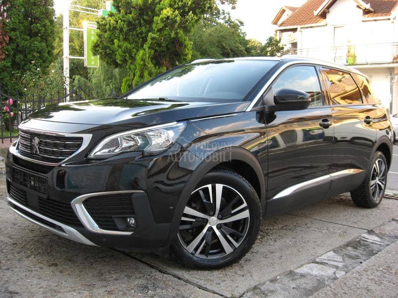 Peugeot 5008 1.6 HDI ALLURE