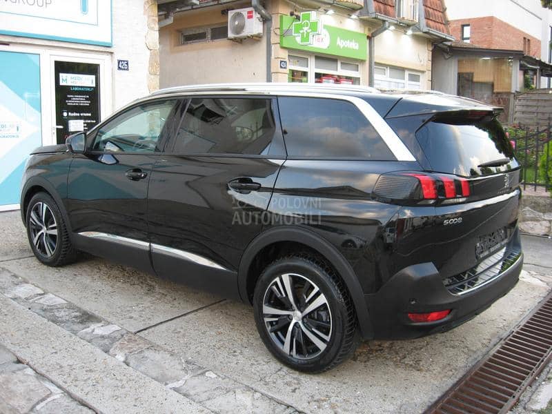 Peugeot 5008 1.6 HDI ALLURE