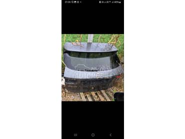 gepek vrata za Jaguar F pace od 2015. do 2020. god.