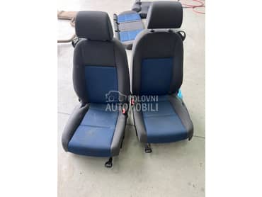 Sedista 3 vrata za Volkswagen Golf 5