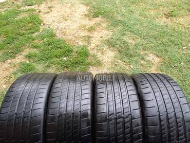 Bridgestone 235/35 R19 Letnja