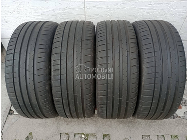 Michelin 235/45 R19 Letnja
