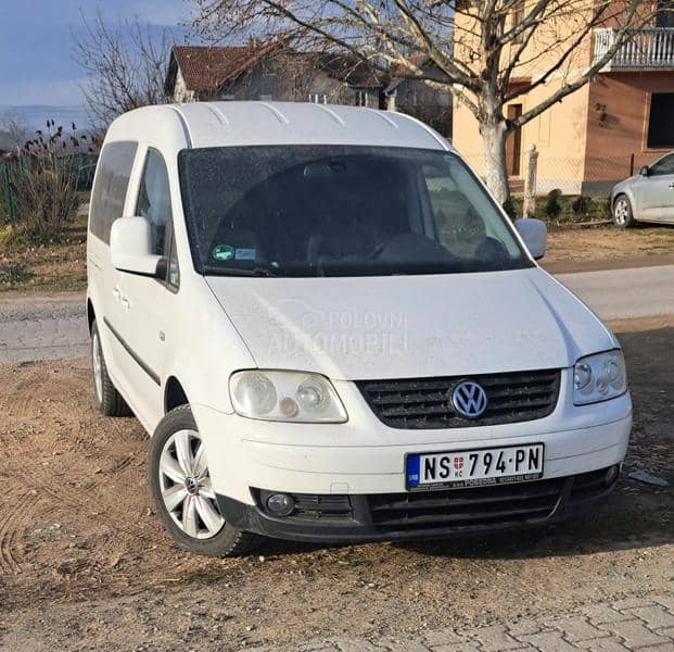 Volkswagen Caddy M a x i
