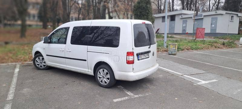 Volkswagen Caddy M a x i