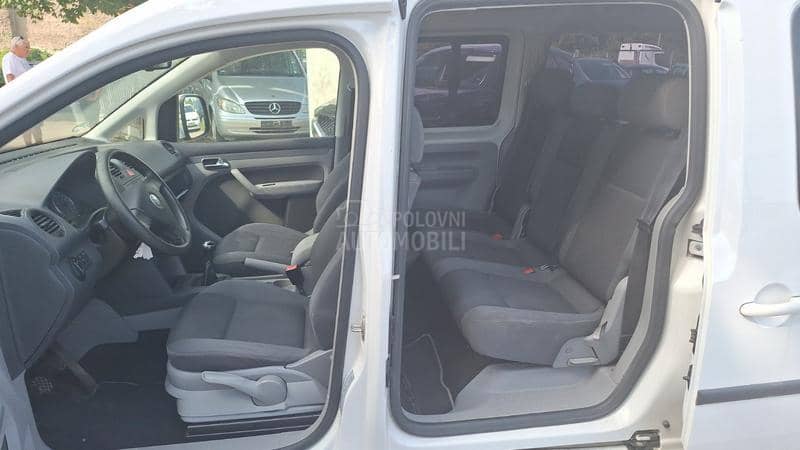 Volkswagen Caddy M a x i