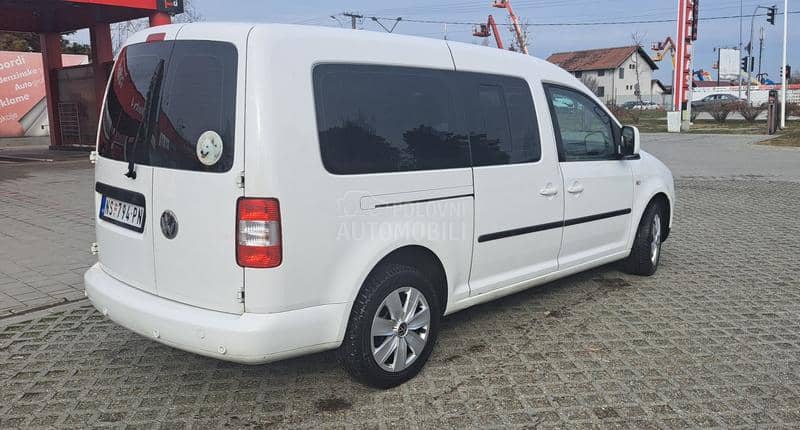 Volkswagen Caddy M a x i
