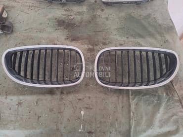 Gril bubrezi E60,E61 za BMW Serija 5 od 2003. do 2010. god.